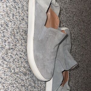Steve Madden Gray Suede Women's Loafers
